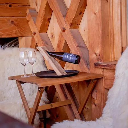 Broathack Apartament *